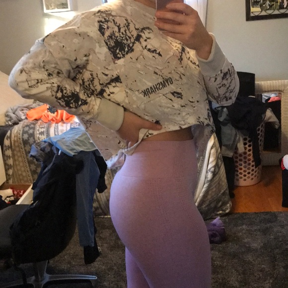 Gymshark Ori Sweater - Picture 7 of 7